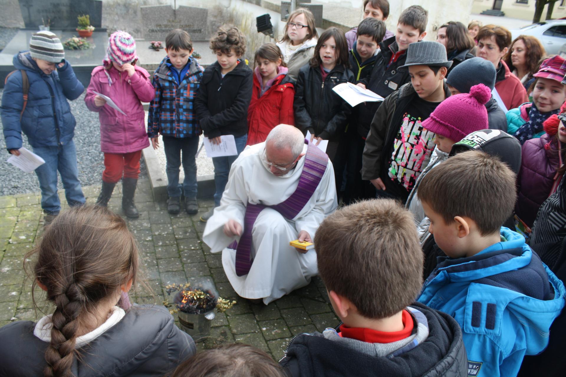 Mercredi des cendres avec les enfants du Caillou Blanc