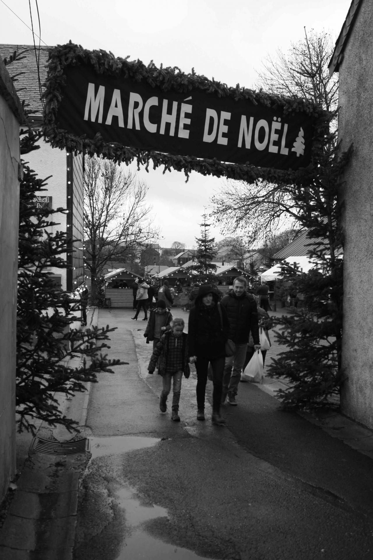 Marche noel nb